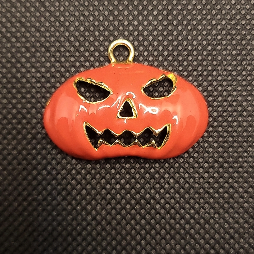 Vintage Enamel Jack-o-lantern Pumpkin Pendant Charm Gold and Orange Halloween